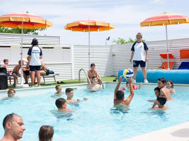 hotelmiamibeach fr offre-septembre-hotel-milano-marittima-avec-piscine-et-plage-privee 012